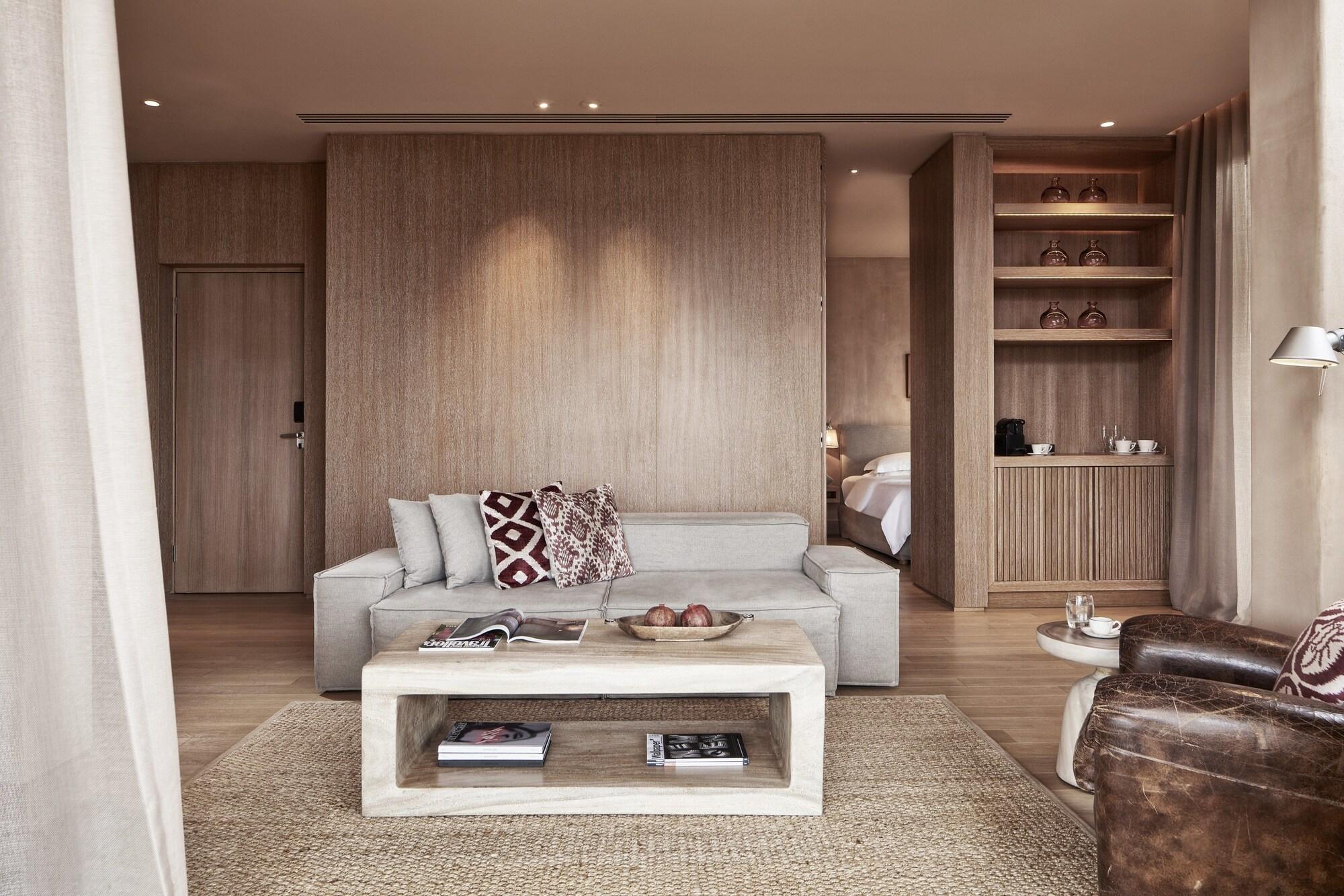 Hotel The Margi Atena